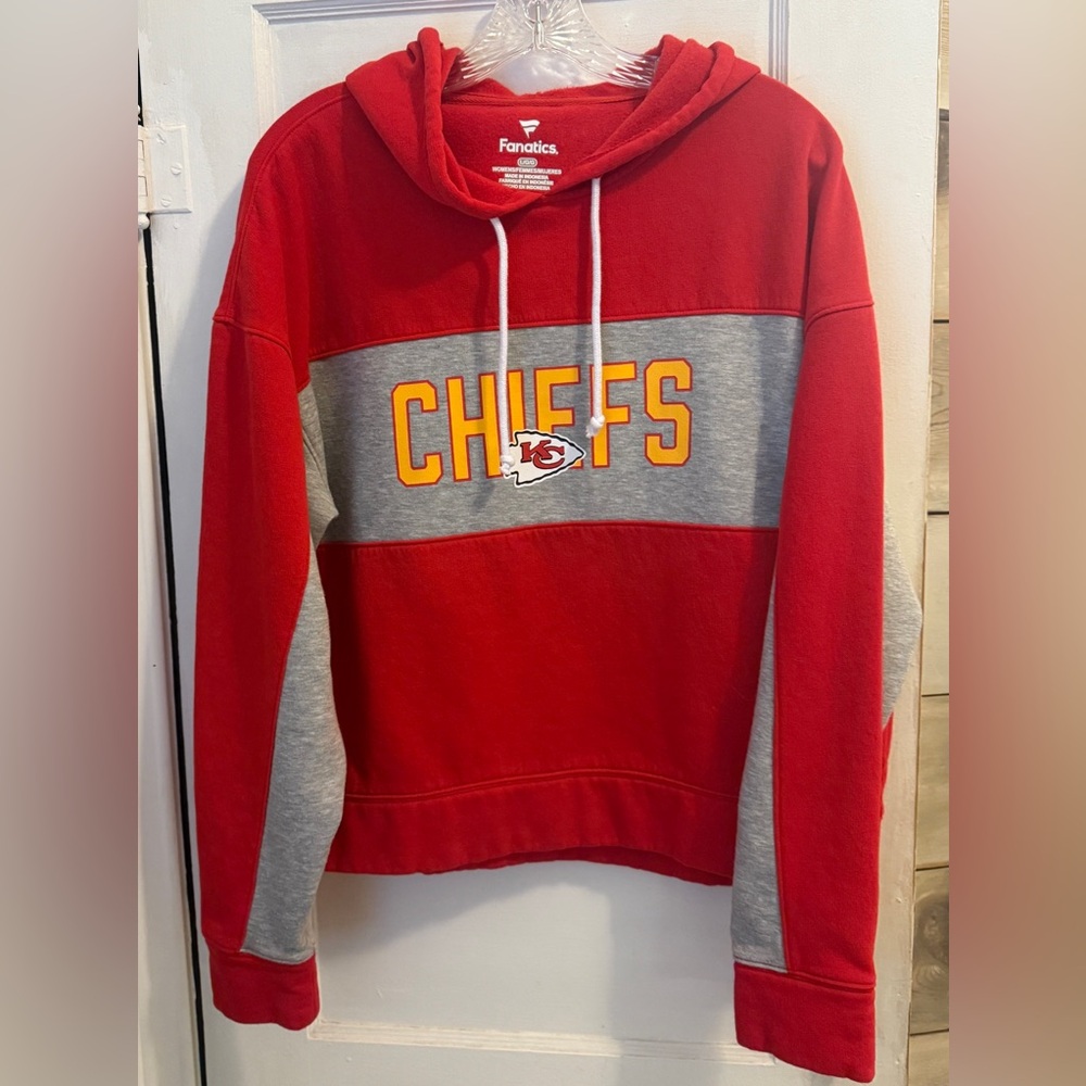 Kansas City Chiefs Fanatics Branded Women's Filled Stat Sheet Hoodie Size Large